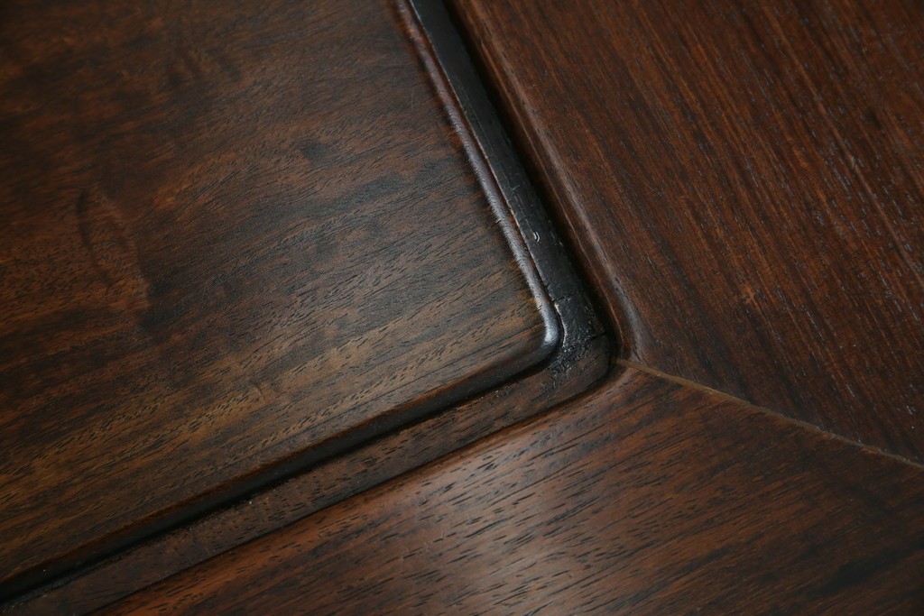 和製アンティーク　上手物!　関塚作　指物高級家具　総花梨(カリン)材　素晴らしい彫刻が目を惹く唐木座卓　(R-065162)