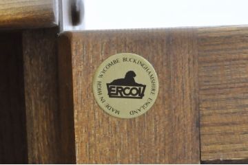イギリスヴィンテージ　ERCOL(アーコール)　ニレ材　優美なデザインがおしゃれなコーナーキャビネット(収納棚、飾り棚、ラック、ビンテージ)(R-065163)