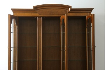 中古　DREXEL HERITAGE(ドレクセルヘリテイジ)　FRANCESCA(フランチェスカ)シリーズ 照明付き!堂々とした佇まいのキャビネット　定価約141万円　(R-065164)
