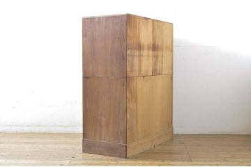 和製アンティーク　前面桑材　角丸とシンプルな金具のデザインが上品な雰囲気を醸し出す上質な造りの衣装箪笥(時代箪笥、チェスト、引き出し、収納たんす、洋服タンス)(R-065172)