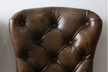 中古　ハロ(HALO)　アスプルンド(ASPLUND)取り扱い　CHESTER CHAIR(チェスターチェア)　重厚感のある佇まいが魅力的なチェア2脚セット(ダイニングチェア、椅子、イス)(R-065174)