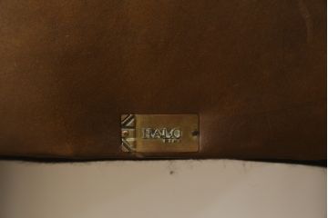 中古　ハロ(HALO)　アスプルンド(ASPLUND)取り扱い　CHESTER CHAIR(チェスターチェア)　重厚感のある佇まいが魅力的なチェア2脚セット(ダイニングチェア、椅子、イス)(R-065174)