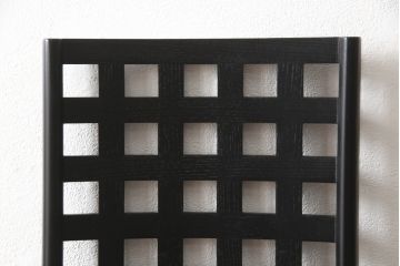 中古　展示品　美品　Cassina(カッシーナ)　292　HILL HOUSE,1(ヒルハウス1)　CHARLES RENNIE MACKINTOSH(チャールズ・レニー・マッキントッシュ)　スタイリッシュでモダンなデザインが格好良いラダーバックチェア2脚セット(椅子、イス、ダイニングチェア)(定価約47万3千円)(R-065176)