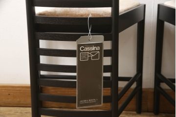 中古　展示品　美品　Cassina(カッシーナ)　292　HILL HOUSE,1(ヒルハウス1)　CHARLES RENNIE MACKINTOSH(チャールズ・レニー・マッキントッシュ)　スタイリッシュでモダンなデザインが格好良いラダーバックチェア2脚セット(椅子、イス、ダイニングチェア)(定価約47万3千円)(R-065176)