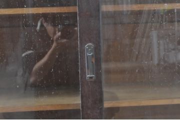 和製アンティーク　上手物!!　前面・側面栗材　銅製金具の引手が和モダンでお洒落な横長時代箪笥(横長箪笥、収納箪笥、衣装箪笥、サイドボード、サイドチェスト、引き出し)(R-065178)