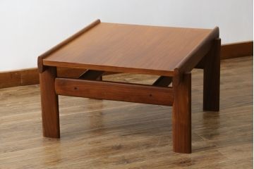 ビンテージ　天童木工(Tendo)　希少!!　ブラジリアンローズウッド　優しい木の温もり溢れるセンターテーブル(ローテーブル、カフェテーブル、コーヒーテーブル、リビングテーブル、座卓、ヴィンテージ)(R-065184)