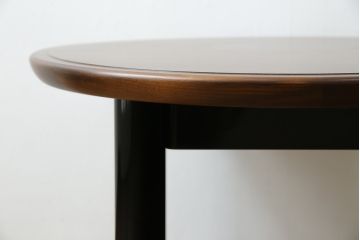 中古　美品　モリシゲ(MORISHIGE/森繁)　コンサート　品のある佇まいが美しい樺材製のラウンドテーブル(丸テーブル、センターテーブル、カフェテーブル、コーヒーテーブル、サイドテーブル、カバ材)(定価約10万2千円)(R-065185)