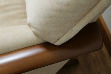 中古　美品!!　モリシゲ(MORISHIGE/森繁)　ブルック　アクアクリーン(MARINA)シリーズ　品の良いモダンデザインが魅力の1人掛けソファ　定価約34万円　(R-065186)