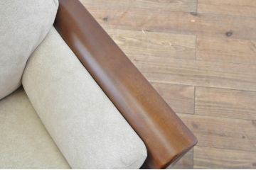 中古　美品!!　モリシゲ(MORISHIGE/森繁)　ブルック　アクアクリーン(MARINA)シリーズ　品の良いモダンデザインが魅力の1人掛けソファ(アームソファ、アームチェア、1P)(定価約34万円)(R-065186)