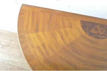 中古　DREXEL HERITAGE(ドレクセルヘリテイジ)　Cameo Classics(キャメオクラシックス)　ハーフムーン(半月型)　美しい曲線デザインに目を奪われるキャビネット(ホールチェスト、サイドボード、サイドキャビネット、飾り棚、ショーケース、収納棚、戸棚、半円型)(R-065197)