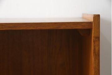 イギリスビンテージ　チーク材　北欧スタイルにおすすめなサイドボード(収納棚、戸棚、飾り棚、サイドキャビネット、ヴィンテージ)(R-065202)