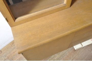 中古　美品　北海道旭川家具　インテリアセンター(カンディハウス)　収納力抜群!!ナチュラルな風合いが魅力のキャビネット(CONDE HOUSE、サイドボード、収納棚、戸棚、飾り棚)(R-065207)