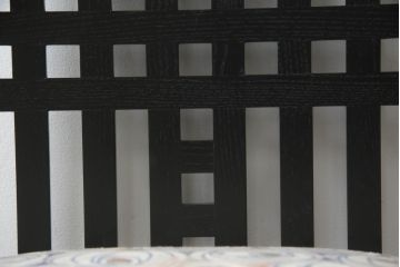 中古　美品　大変希少な絶版品　Cassina(カッシーナ)　CHARLES RENNIE MACKINTOSH(チャールズ・レニー・マッキントッシュ)　308 NITSHILL(ニッツヒル) ダイニングチェア(椅子、イス)(R-065215)