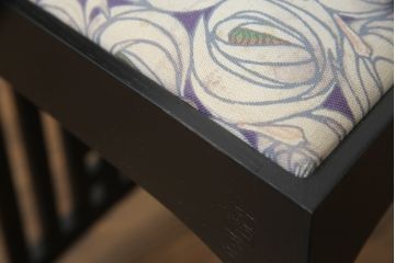 中古　美品　大変希少な絶版品　Cassina(カッシーナ)　CHARLES RENNIE MACKINTOSH(チャールズ・レニー・マッキントッシュ)　308 NITSHILL(ニッツヒル) ダイニングチェア(椅子、イス)(R-065215)