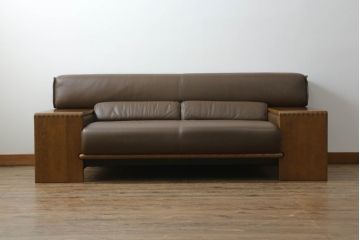 中古　CONDE HOUSE(カンディハウス)　BOLS(ボルス)　ナラ材　本革(レザー)　大人っぽい落ち着きのある空間づくりが叶う2人掛けソファ(アームソファ、2P)(定価約68万円)(R-065216)