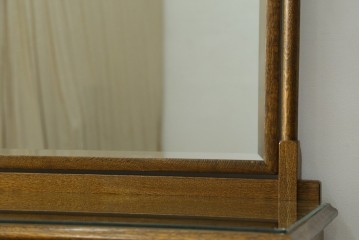 和製ヴィンテージ　北海道旭川家具　職人手造り　上質な作りが魅力の楢(ナラ)材製ドレッサー　(R-065217)