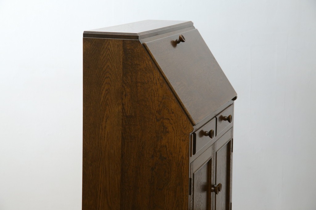 和製ヴィンテージ　北海道旭川家具　職人手造り　ナチュラルな風合いが魅力のライティングビューロー　(R-065218)