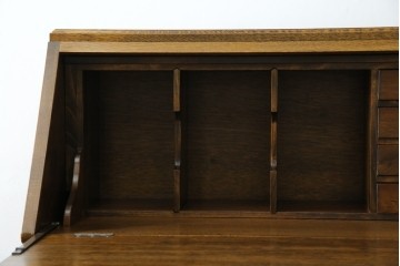 和製ヴィンテージ　北海道旭川家具　職人手造り　ナチュラルな風合いが魅力のライティングビューロー　(R-065218)