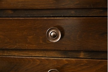 和製ヴィンテージ　北海道旭川家具　職人手造り　ナチュラルな風合いが魅力のライティングビューロー　(R-065218)