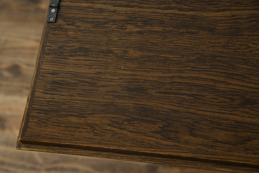 和製ヴィンテージ　北海道旭川家具　職人手造り　ナチュラルな風合いが魅力のライティングビューロー　(R-065218)