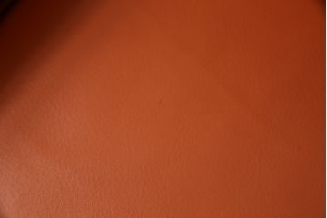 中古　美品　イタリア　ニコレッティ(NICOLETTI)　メルキュリオ(MERCURIO)　インテリアのアクセントになる本革張り2.5人掛けソファ(2人掛けソファ、3人掛けソファ、2P、3P)(定価約48万円)(R-065222)