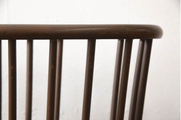 ヴィンテージ雑貨　飛騨産業　キツツキ　アイデア次第で使い方色々!籠のようなデザインが可愛らしいマガジンラック(収納、かご、ビンテージ)(R-065228)