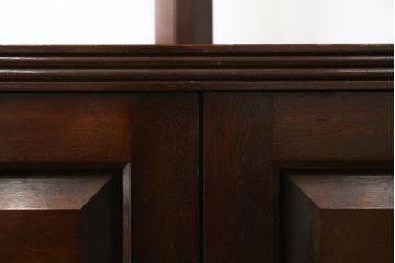 中古　美品　松本民芸家具　丁寧に面取りされたデザインが魅力的な隅棚(コーナーキャビネット、収納棚、戸棚、電話台)(定価約22万円)(R-065229)