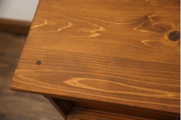 中古　横浜クラシック家具　ダニエル(Daniel)　気品ある佇まいが魅力的なチェスト(サイドチェスト、引き出し)(R-065233)