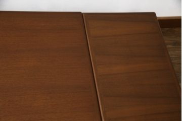デンマークビンテージ　チーク材　無駄のないシンプルなデザインが魅力のエクステンションローテーブル(エクステンションテーブル、センターテーブル、座卓、北欧、ヴィンテージ)(R-065234)
