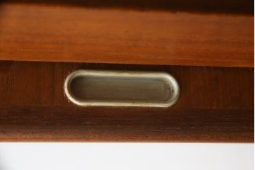 デンマークビンテージ　チーク材　無駄のないシンプルなデザインが魅力のエクステンションローテーブル(エクステンションテーブル、センターテーブル、座卓、北欧、ヴィンテージ)(R-065234)