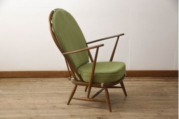 中古　美品　アーコール(ERCOL)　ほっと心が落ち着くような癒しカラーが魅力の1人掛けソファ(ウインザーチェア、アーコールチェア、イージーチェア、ラウンジチェア、ボウバック、ウィンザーチェア、アームチェア、1P)(R-065235)