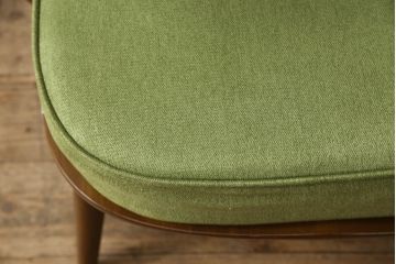中古　美品　アーコール(ERCOL)　ほっと心が落ち着くような癒しカラーが魅力の1人掛けソファ(ウインザーチェア、アーコールチェア、イージーチェア、ラウンジチェア、ボウバック、ウィンザーチェア、アームチェア、1P)(R-065235)
