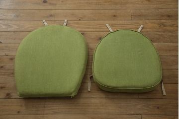 中古　美品　アーコール(ERCOL)　ほっと心が落ち着くような癒しカラーが魅力の1人掛けソファ(ウインザーチェア、アーコールチェア、イージーチェア、ラウンジチェア、ボウバック、ウィンザーチェア、アームチェア、1P)(R-065235)