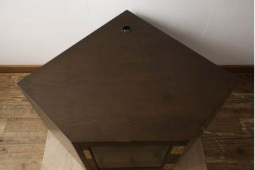 中古　カリモク(karimoku)　domani(ドマーニ)　Morganton(モーガントン)　洗練された佇まいが魅力のコーナーテレビ台(サイドボード、リビングボード、収納棚、戸棚、テレビボード)(定価約25万円)(R-065236)