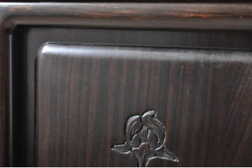 中古　黒檀　上質な和の空間づくりに活躍する飾り棚(茶棚、違い棚、戸棚、収納棚)(定価約60万円)(R-065238)