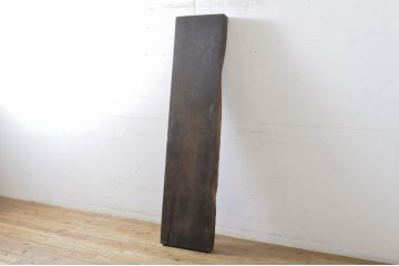 DIYなどにおすすめ!!使い込まれた風合いが魅力的な重厚な古材(テーブル、展示台、陳列台、作業台、天板、材料、資材)(R-065241)