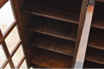 中古　美品　松本民芸家具　脚(台輪)リメイク　落ち着きのある大人空間を演出してくれるキャビネット(収納棚、戸棚、サイドボード)(R-065247)