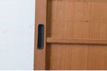 アンティーク建具　昭和初期　上手物!!　美しい柾目が魅力の舞良戸1枚(まいらど、板戸、引き戸)(R-065251)
