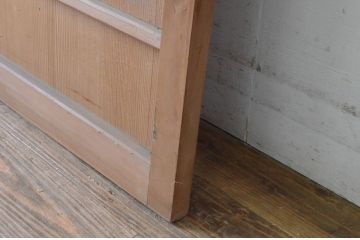 アンティーク建具　昭和初期　上手物!!　美しい柾目が魅力の舞良戸1枚(まいらど、板戸、引き戸)(R-065251)