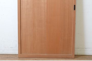 アンティーク建具　昭和初期　上手物!!　美しい柾目が魅力の舞良戸1枚(まいらど、板戸、引き戸)(R-065251)