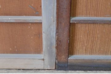 アンティーク建具　昭和初期　上手物!!　美しい柾目が魅力の舞良戸2枚セット(まいらど、板戸、引き戸)(R-065252)