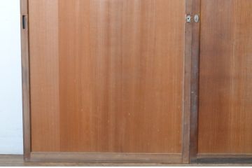 アンティーク建具　昭和初期　上手物!!　美しい柾目が魅力の舞良戸2枚セット(まいらど、板戸、引き戸)(R-065252)
