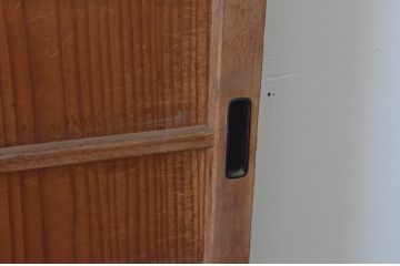 アンティーク建具　昭和初期　趣ある古い木味が魅力的な舞良戸2枚セット(まいらど、板戸、引き戸)(R-065253)