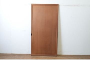 アンティーク建具　昭和初期　上手物!!　美しい柾目が魅力の舞良戸1枚(まいらど、横桟板戸、引き戸)(R-065254)