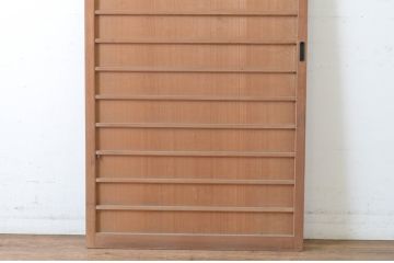 アンティーク建具　昭和初期　上手物!!　美しい柾目が魅力の舞良戸1枚(まいらど、横桟板戸、引き戸)(R-065255)