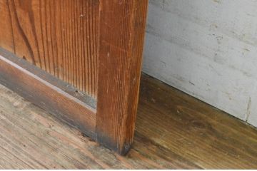 アンティーク建具　昭和初期　古い木味の舞良戸1枚(まいらど、横桟板戸、引き戸)(R-065256)