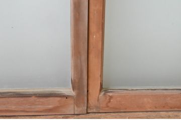 アンティーク建具　上手物!　古い木味の面取り桟ガラス窓2枚セット(ガラス戸、引き戸)(R-065260)