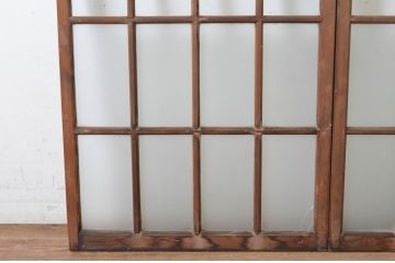 アンティーク建具　上手物!　古い木味の面取り桟ガラス窓2枚セット(ガラス戸、引き戸)(R-065262)