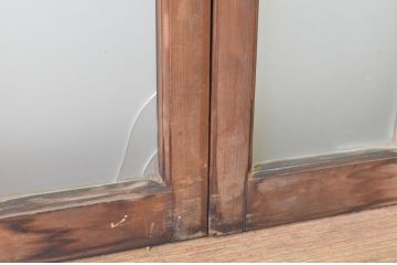 アンティーク建具　上手物!　古い木味の面取り桟ガラス窓2枚セット(ガラス戸、引き戸)(R-065262)