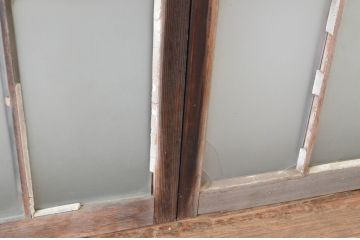 アンティーク建具　上手物!　古い木味の面取り桟ガラス窓2枚セット(ガラス戸、引き戸)(R-065262)